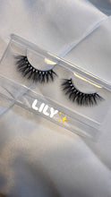 Load image into Gallery viewer, LILY
